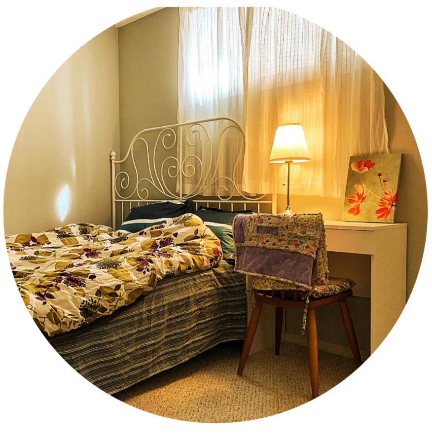 Best Garden House&3 Mins Bus Station Close C-Train&Free Parking YYC Buitenkant foto