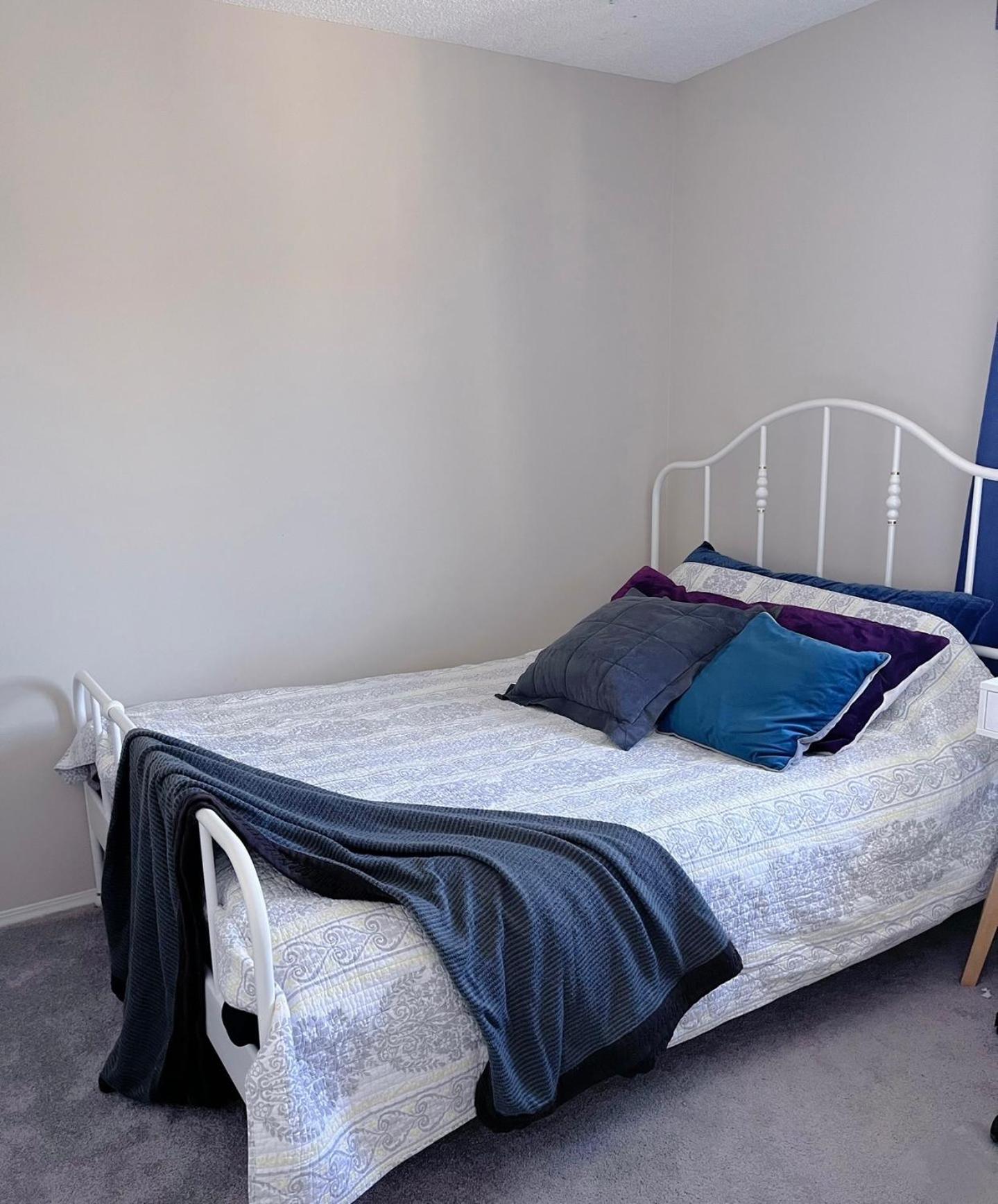 Best Garden House&3 Mins Bus Station Close C-Train&Free Parking YYC Buitenkant foto