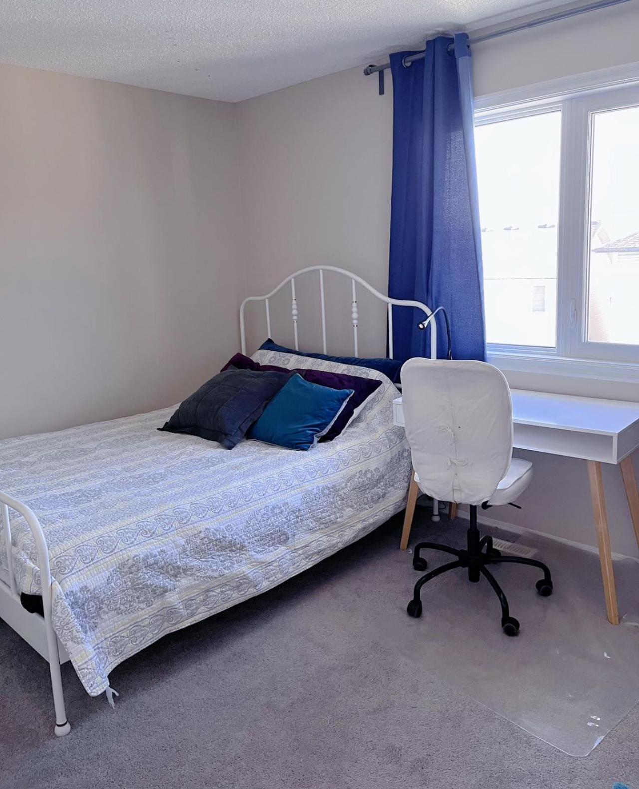 Best Garden House&3 Mins Bus Station Close C-Train&Free Parking YYC Kamer foto